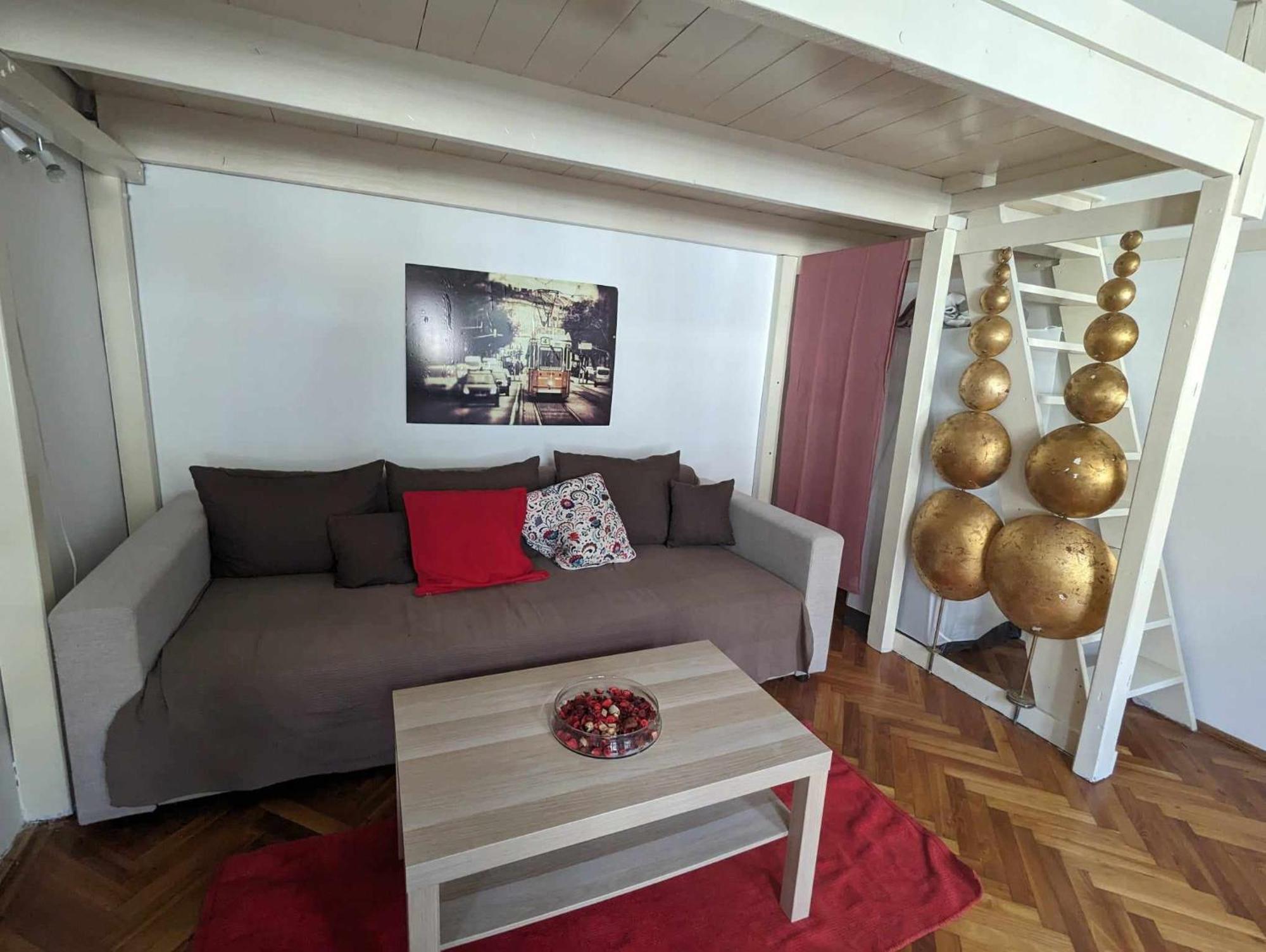 Gallery Flat In Party District Budapest Eksteriør billede